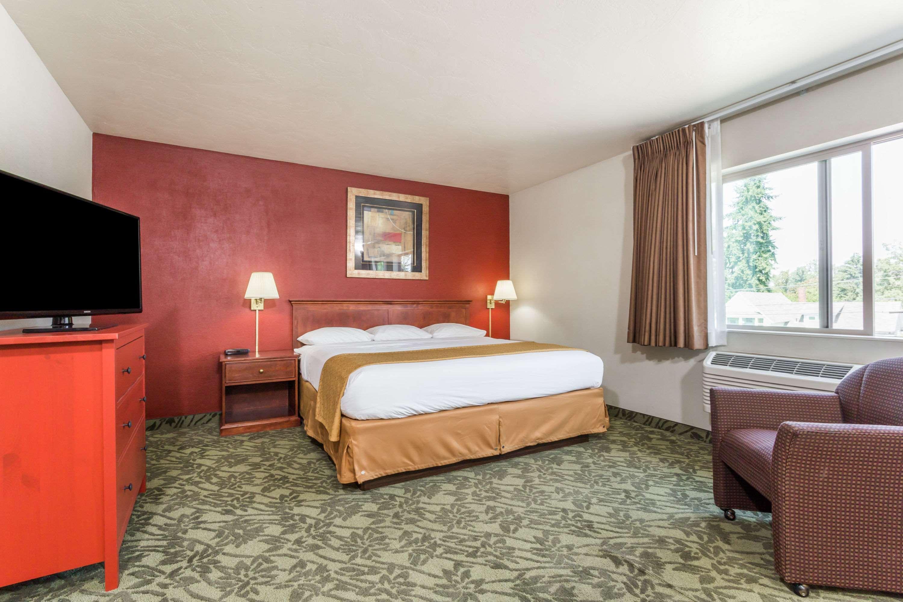 Days Inn By Wyndham Eugene Downtown/University ภายนอก รูปภาพ