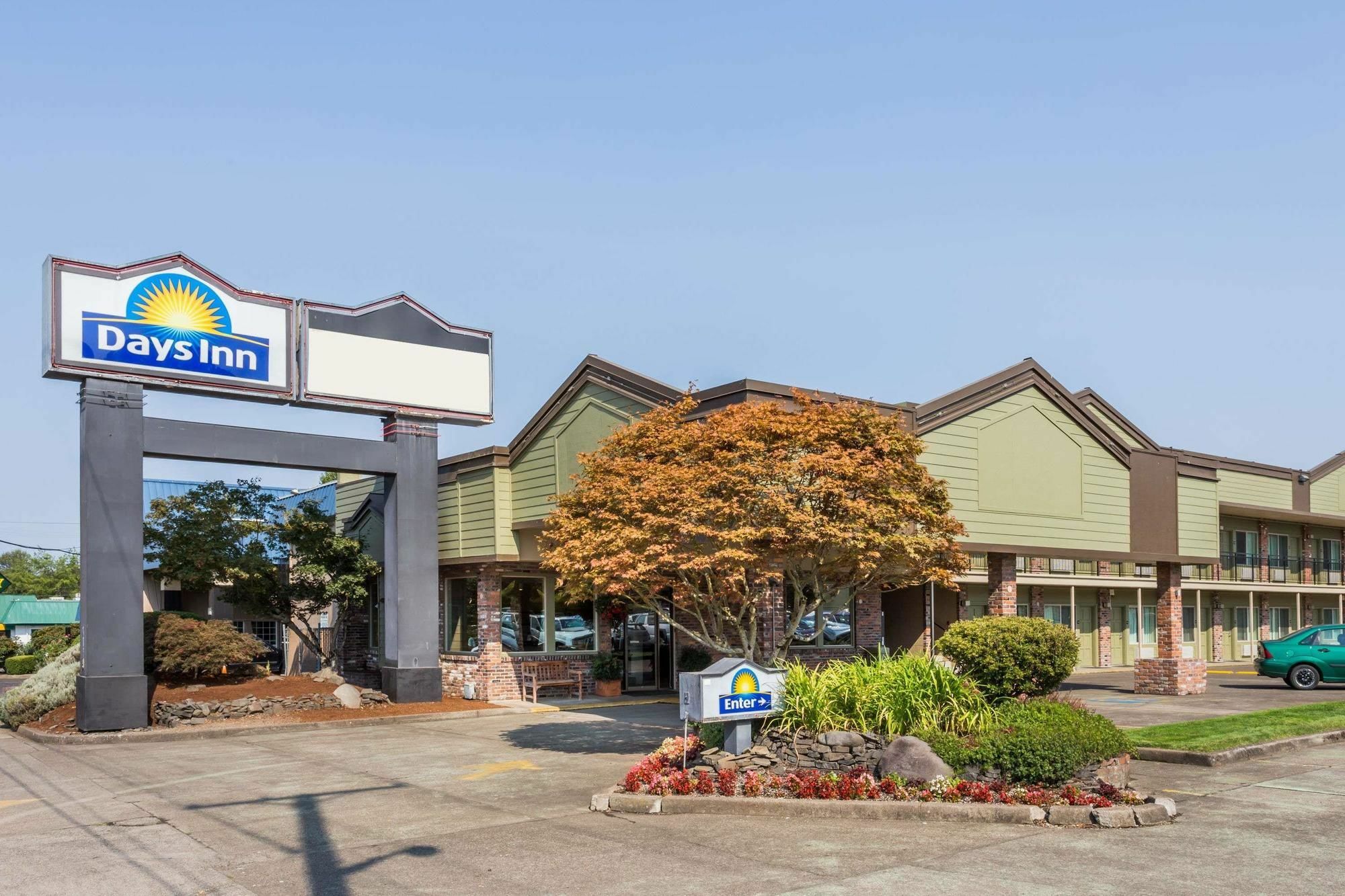 Days Inn By Wyndham Eugene Downtown/University ภายนอก รูปภาพ